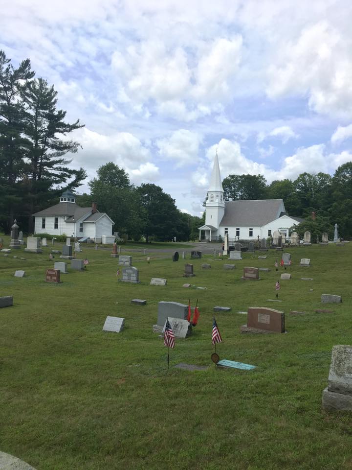 Luckily for us, the cemetery is quite small, so after a little wandering, we found our artist. (Photo: Lilly Torosyan)