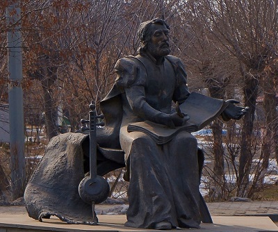 Statue of Armenian poet and troubadour Sayat Nova in Gyumri, Armenia (Photo: Wikimedia Commons)