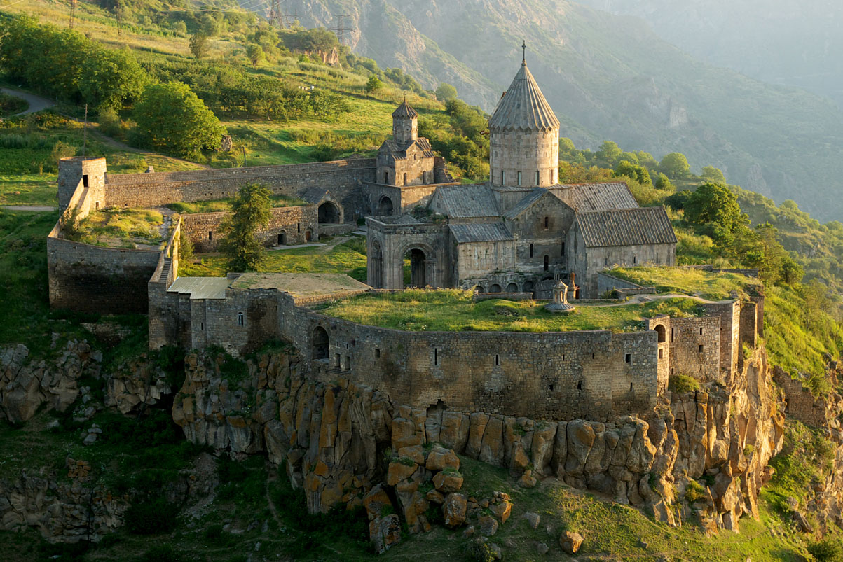 Tatev Monastery (Photo: Wikimedia Commons)