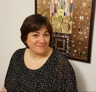 Taline Papazian submitted her works to h-pem while the website was in the making. We reached out to her with a few questions which she gladly answered. 