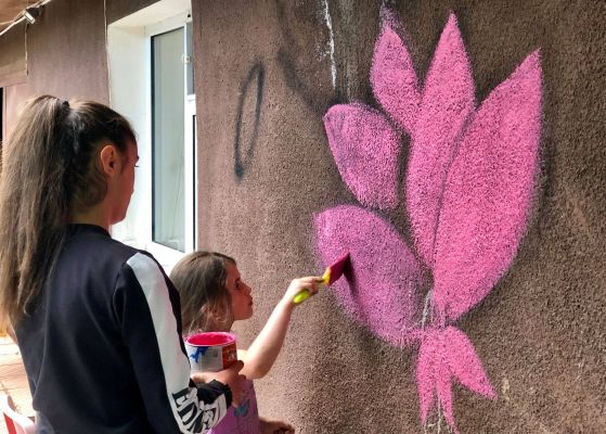 Mural making—Meghradzor